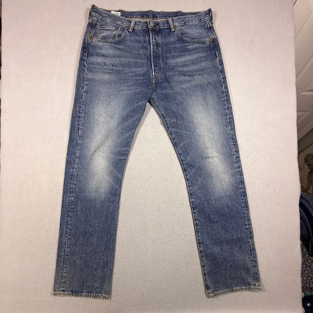 Levis 501 Original Fit Mens Medium Wash Blue Denim Straight Leg Jeans 38x34